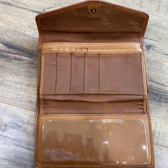 Wallet - Picture 3 of 7